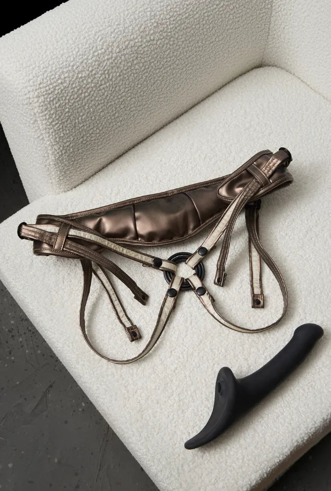 Leatherette Harness – Desirous New Design