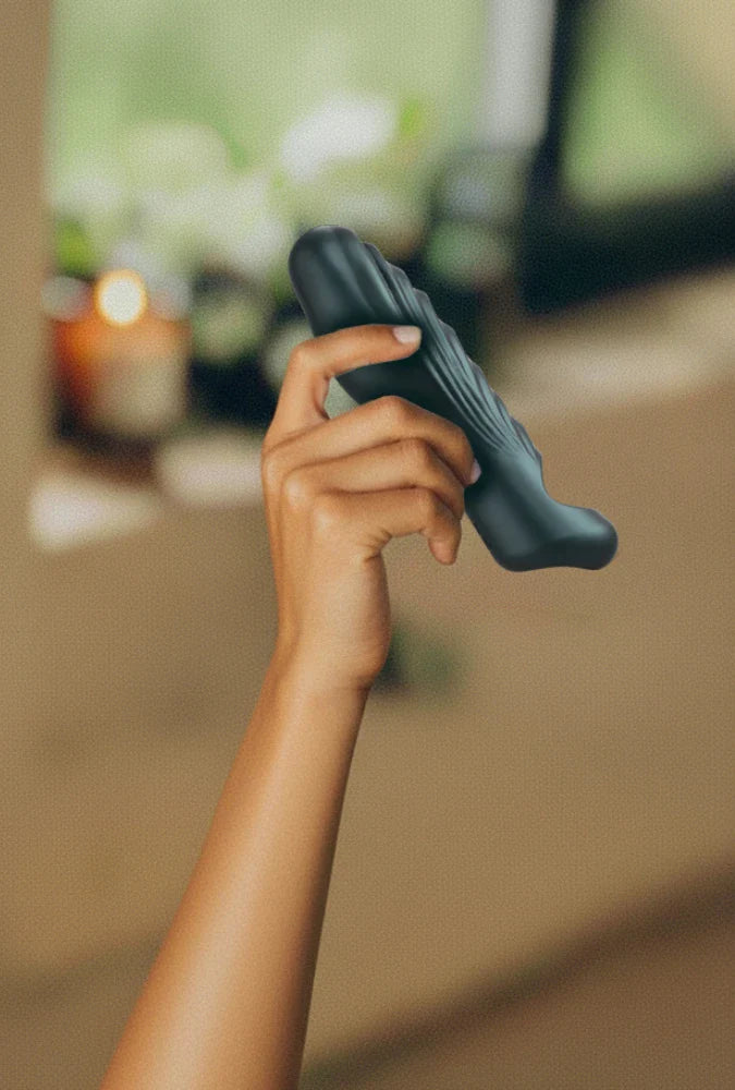 2-in-1 Masturbator & Penis Sleeve - Ryzer Max