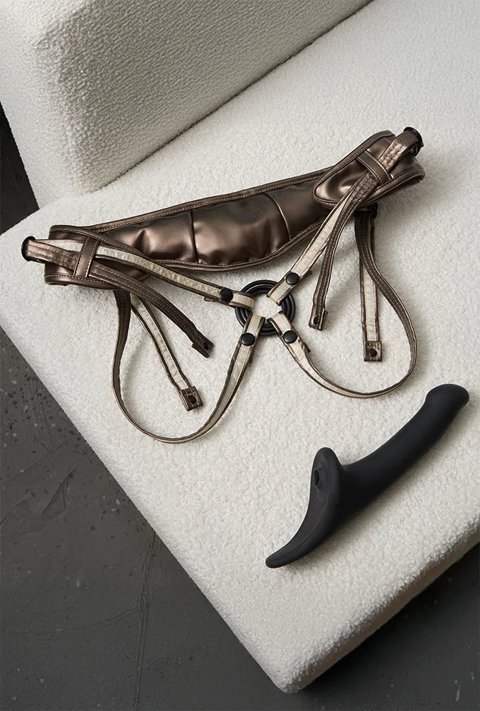 Remote Controlled Semi-Realistic Dildo - Multi-Orgasm